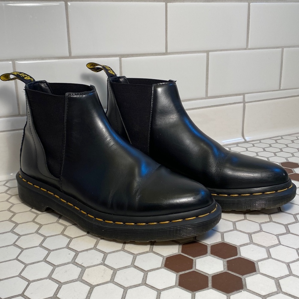Doc Martin vegan Chelsea boots size 7 US, 38 EU, 5 UK